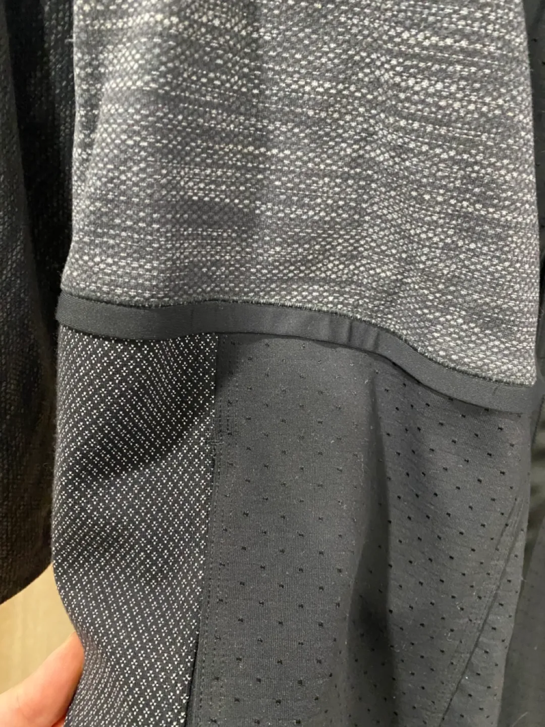 Lululemon Longline Jacket XS image indicator(3)