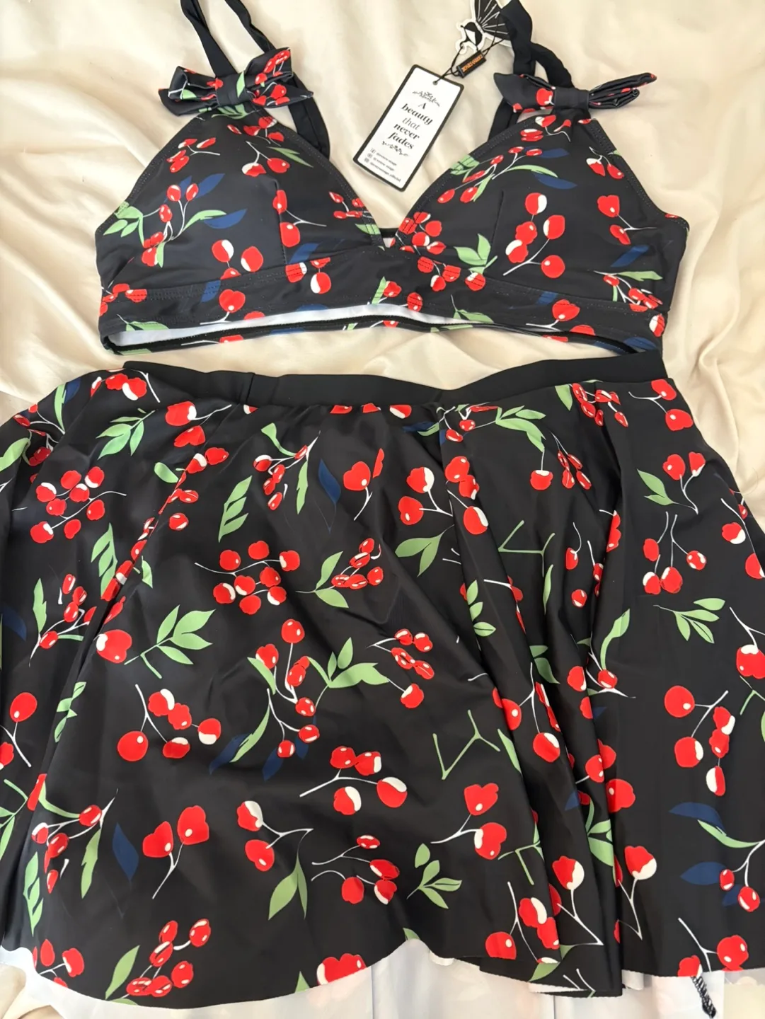 New Cherry Print Bikini Swimsuit with Skirt image indicator(2)