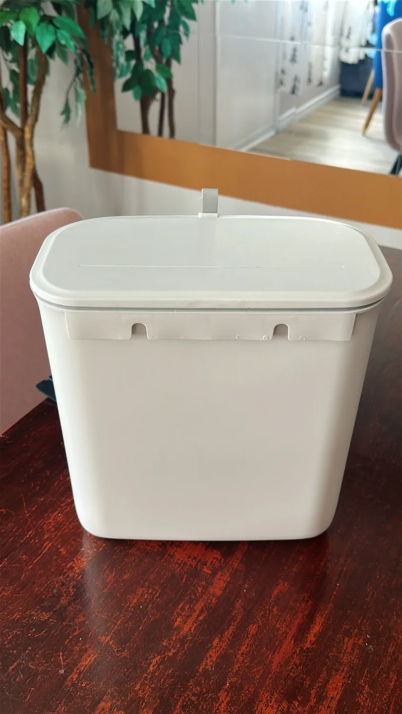 2.4 gallon White Hanging Kitchen Trash Bin (used) #freecycle 💚 image indicator(4)