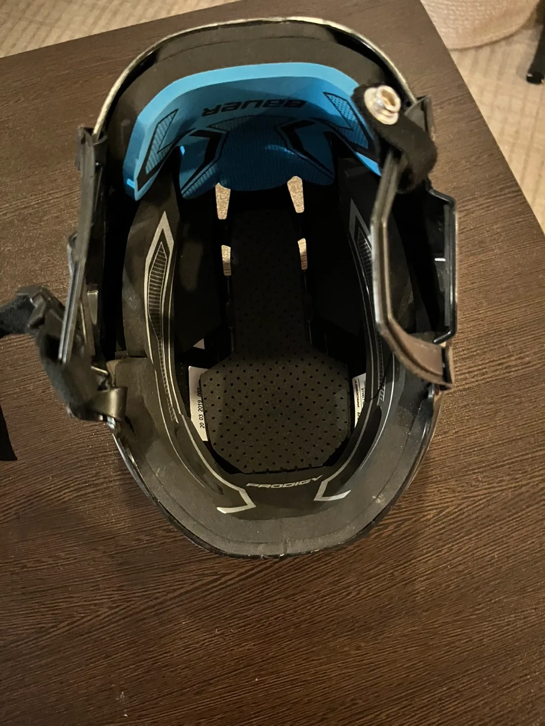 Bauer Hockey Helmet image indicator(2)