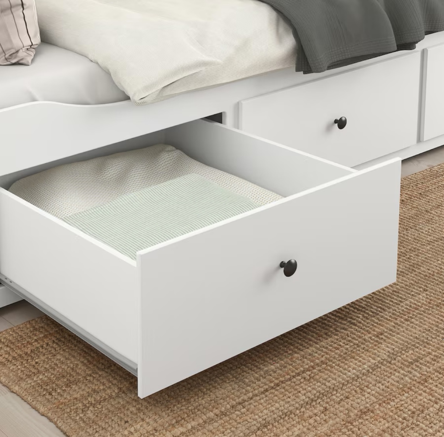 IKEA Hemnes Day Bed with 3 Drawers - White - photo 2