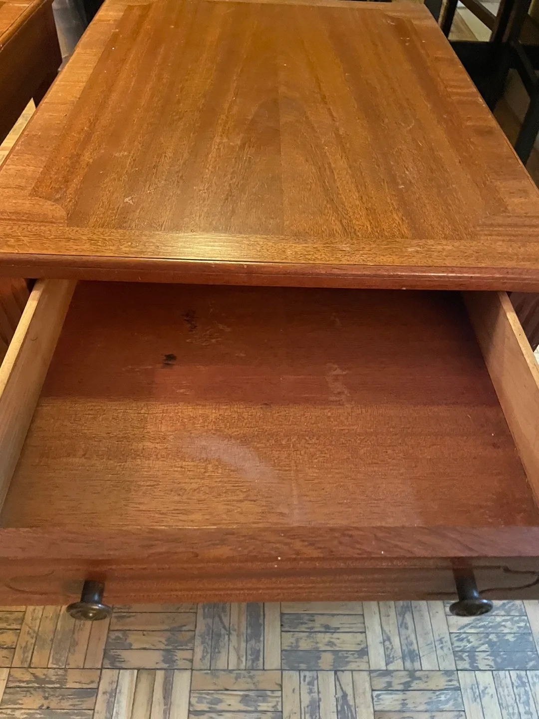 Pair of Vintage Wooden End Tables 💚 🥕 image indicator(3)