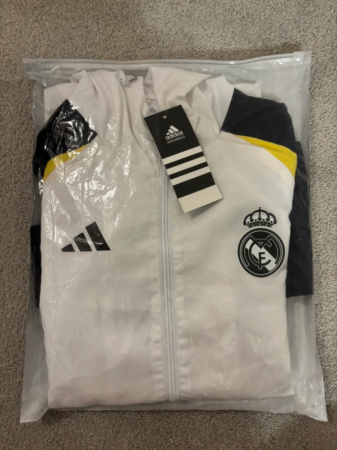 BNWT Real Madrid Hooded Jacket Windbreaker Adidas Small White image indicator(5)