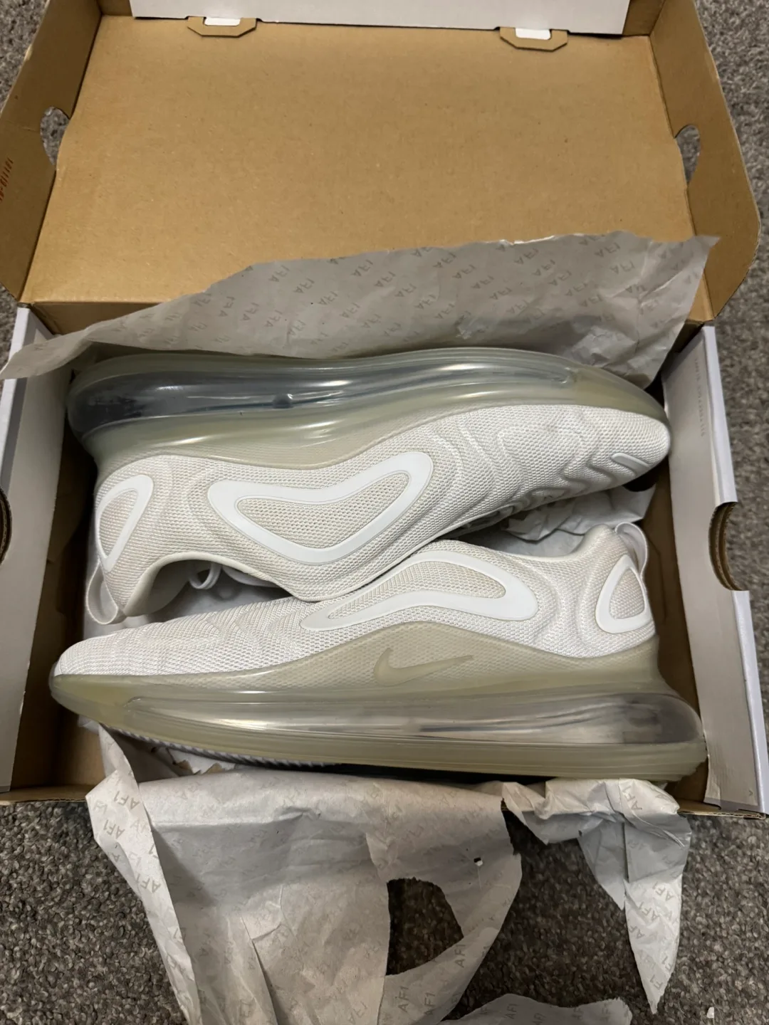 Nike Air Max 720 White Sneakers image indicator(2)