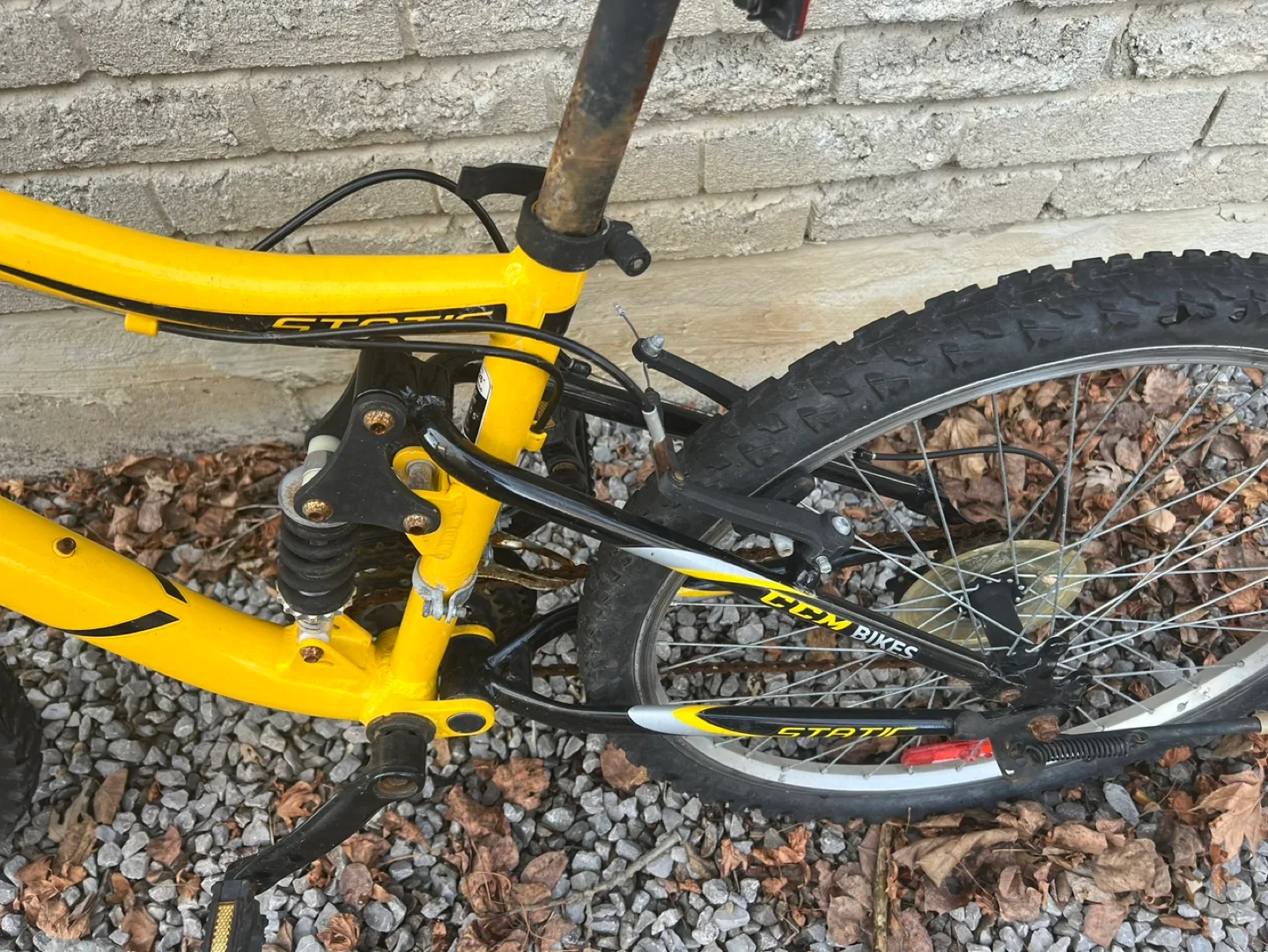 CCM Static Youth Mountain Bike image indicator(3)