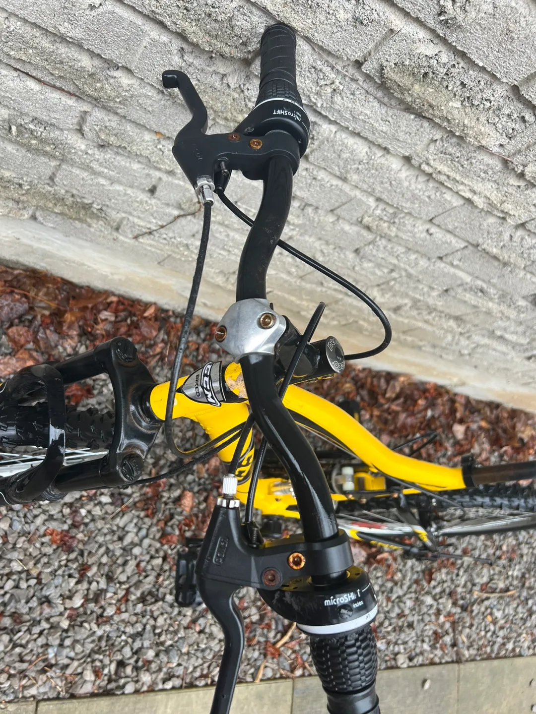 CCM Static Youth Mountain Bike image indicator(7)