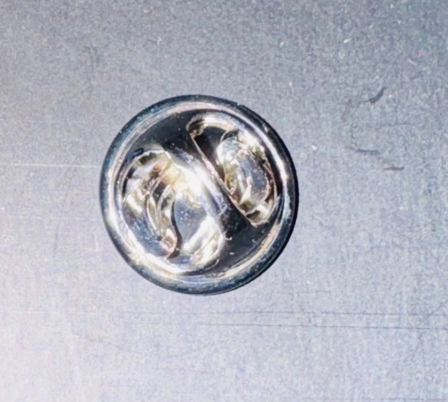 New RW & Co  Red Flower Lapel Pin image indicator(4)