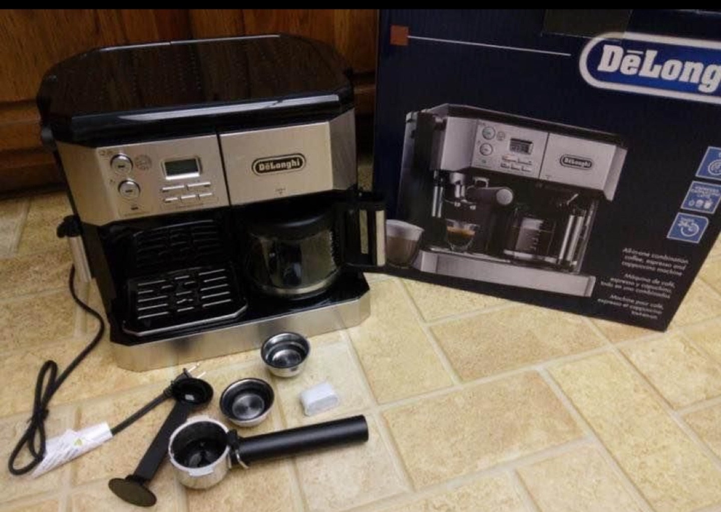 DeLonghi All-in-One Coffee & Espresso Maker BCO430 - photo 4