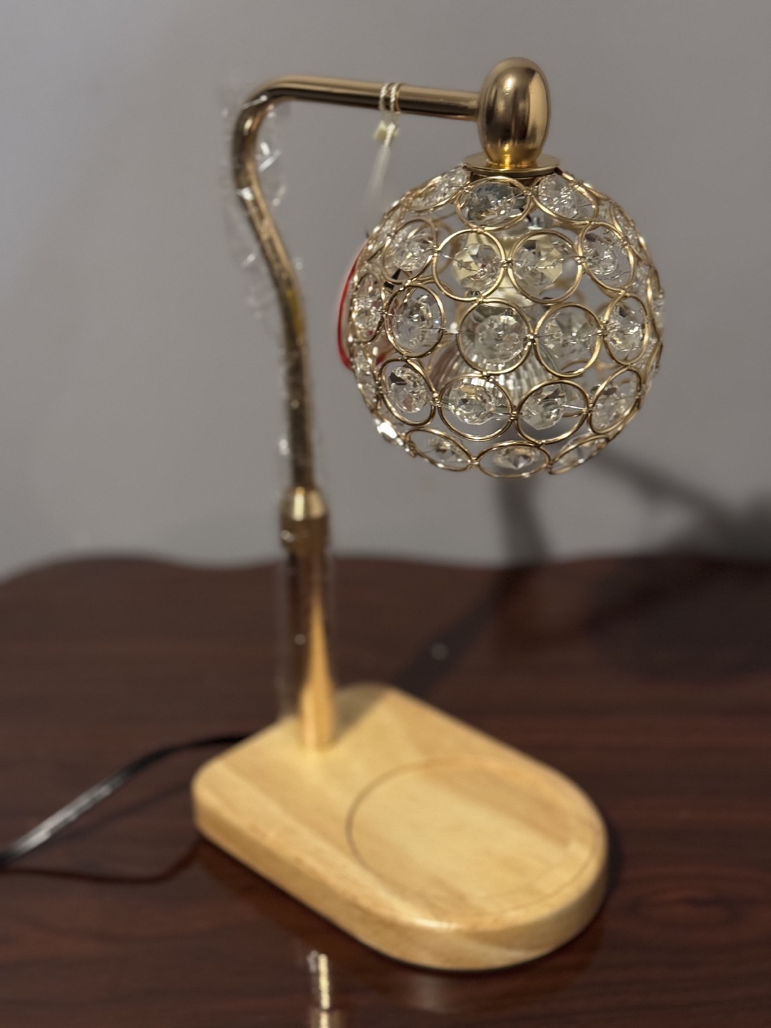 Elegant Crystal Ball Desk Lamp - photo 3