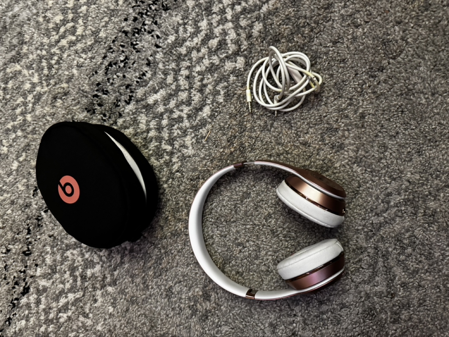 Beats Solo3 Wireless Headphones - Rose Gold - photo 2