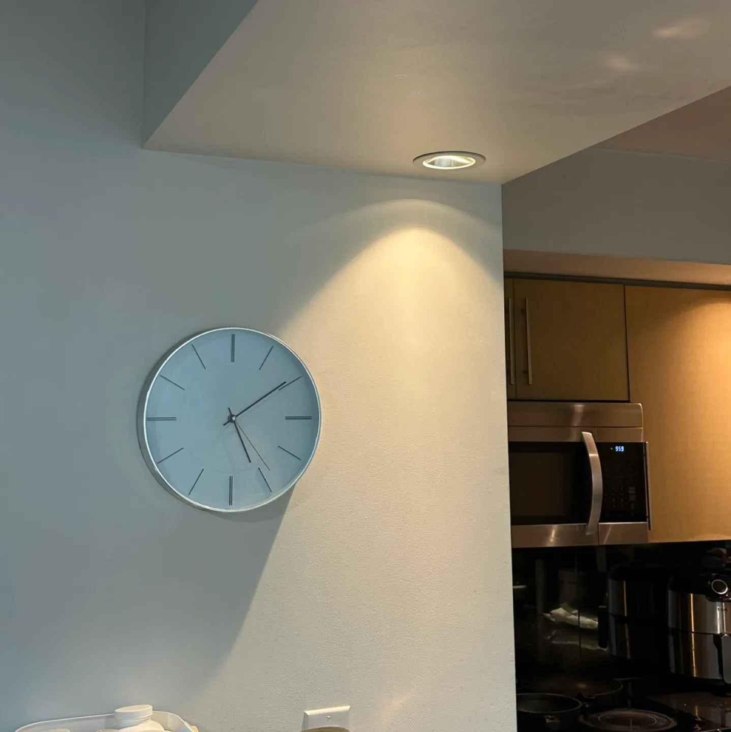 Modern Wall Clock thumbnail