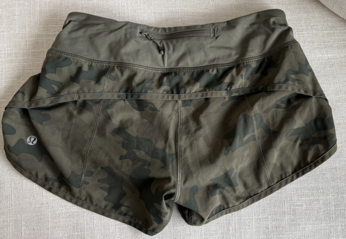 Lululemon Speed Up Low-Rise Lined Short