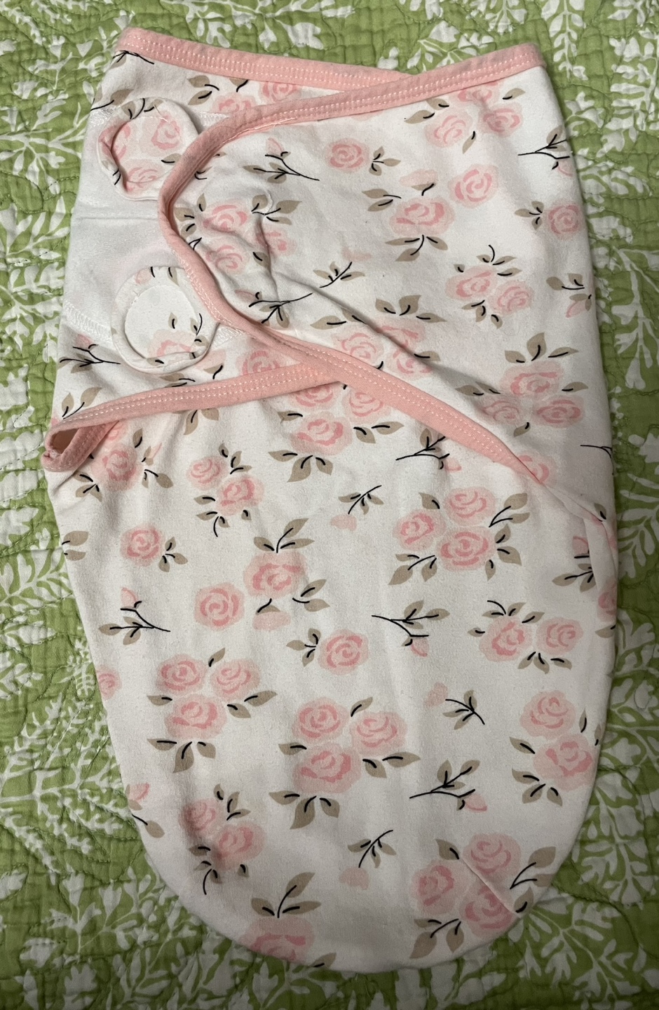 Baby Bundle: Hooded Towel, Sleep Sack, Blankets & More! - photo 5