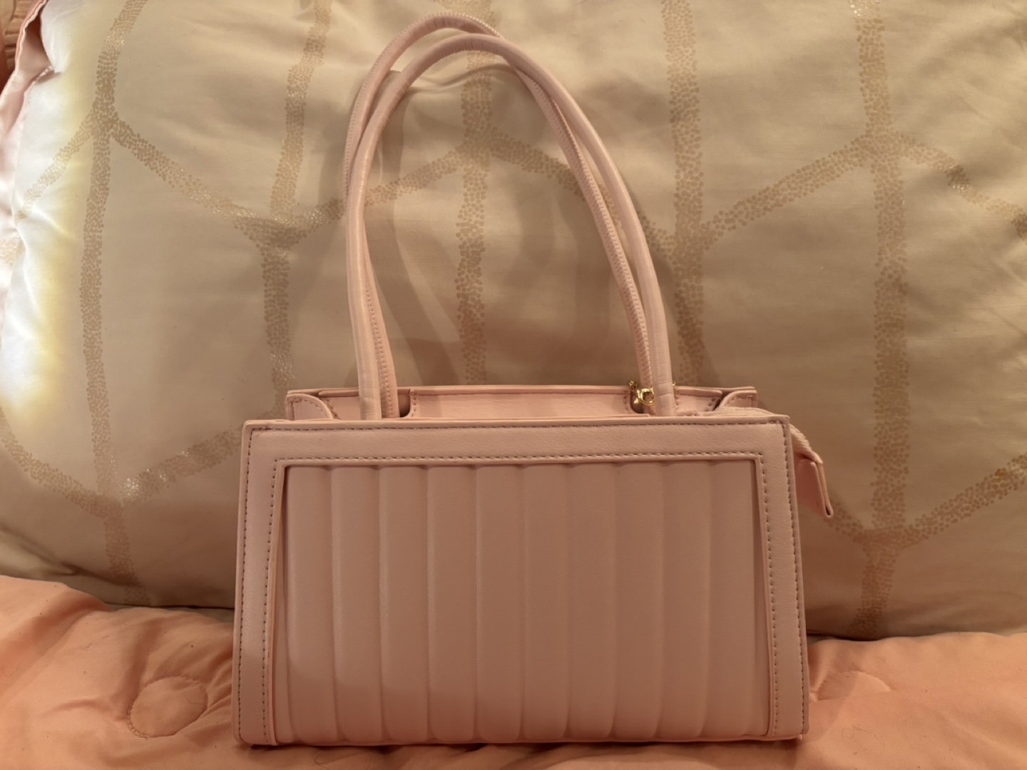 Brand New Small Pink Call It Spring Purse - photo 2
