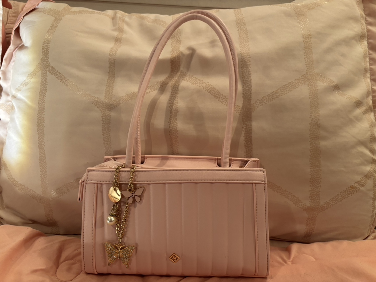 Brand New Small Pink Call It Spring Purse