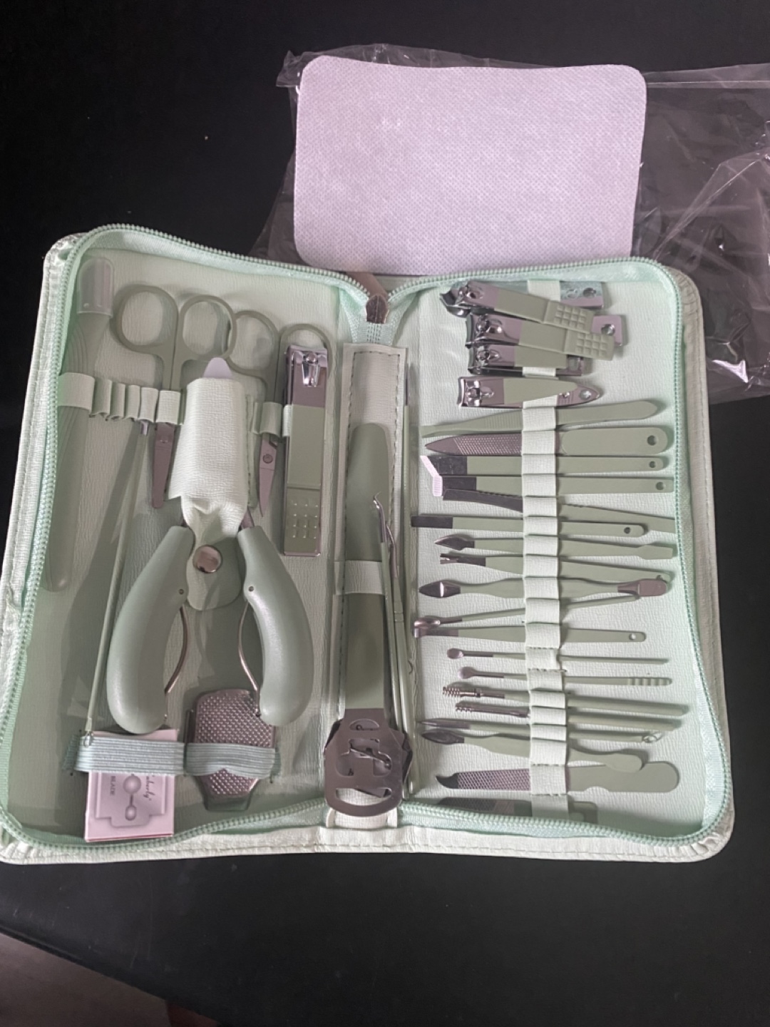 Mint Green Manicure Set with Case