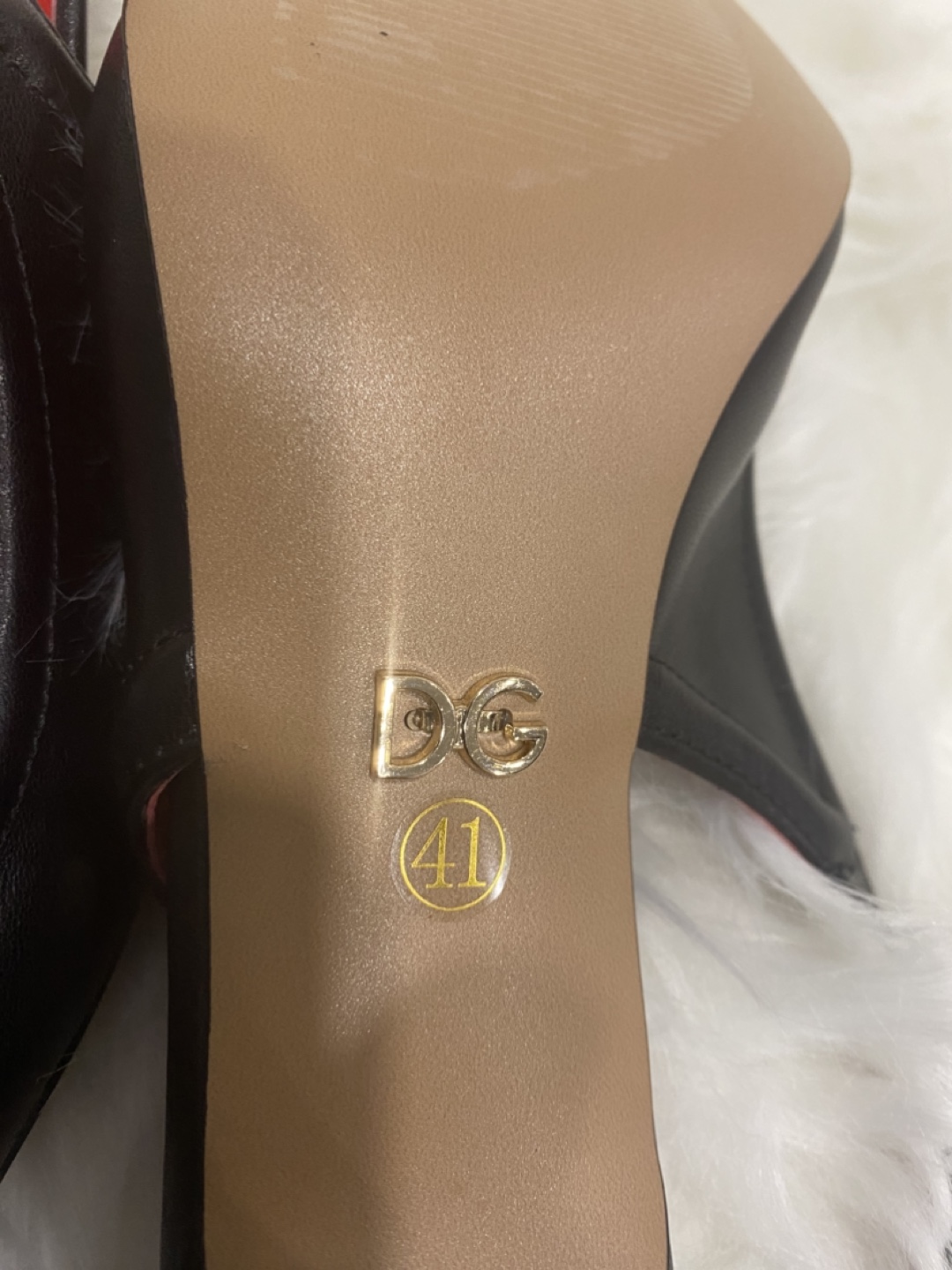 Dolce & Gabbana Black Leather Slingback Heels, Size 41 - photo 3