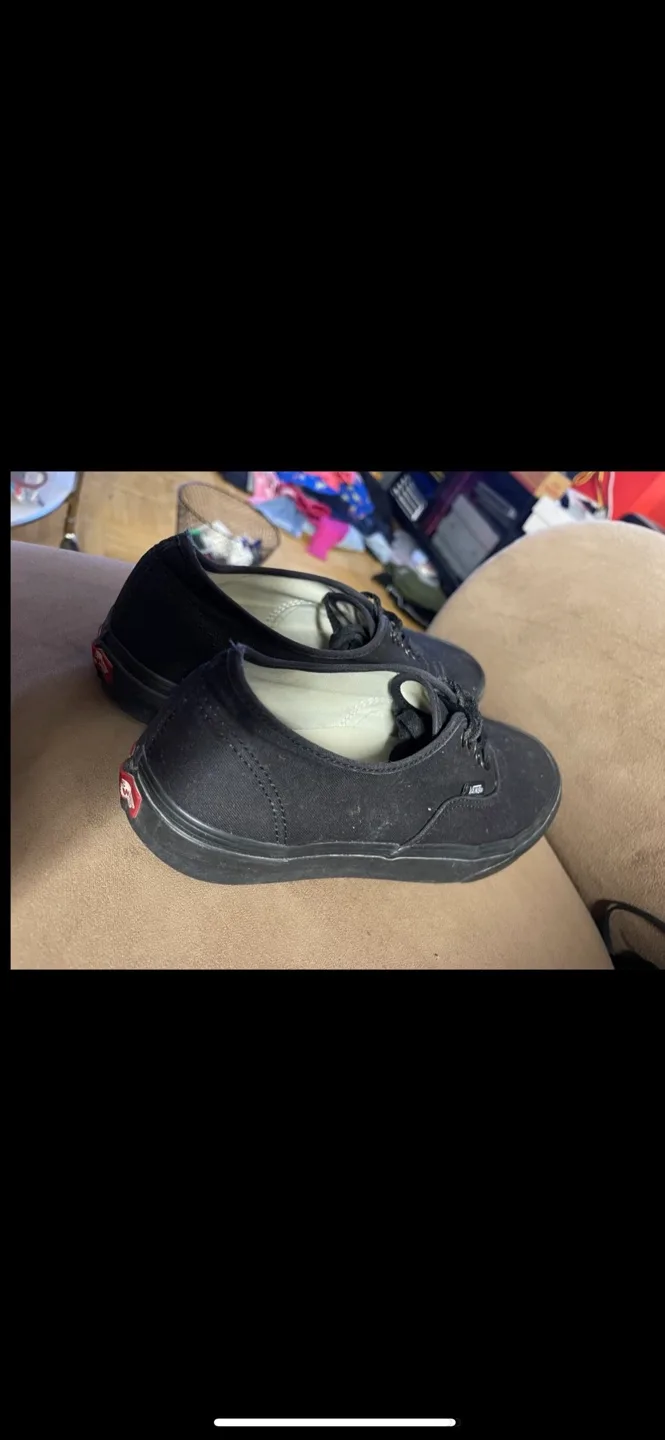 Vans Authentic Black Canvas Sneakers - Size 9 image indicator(3)