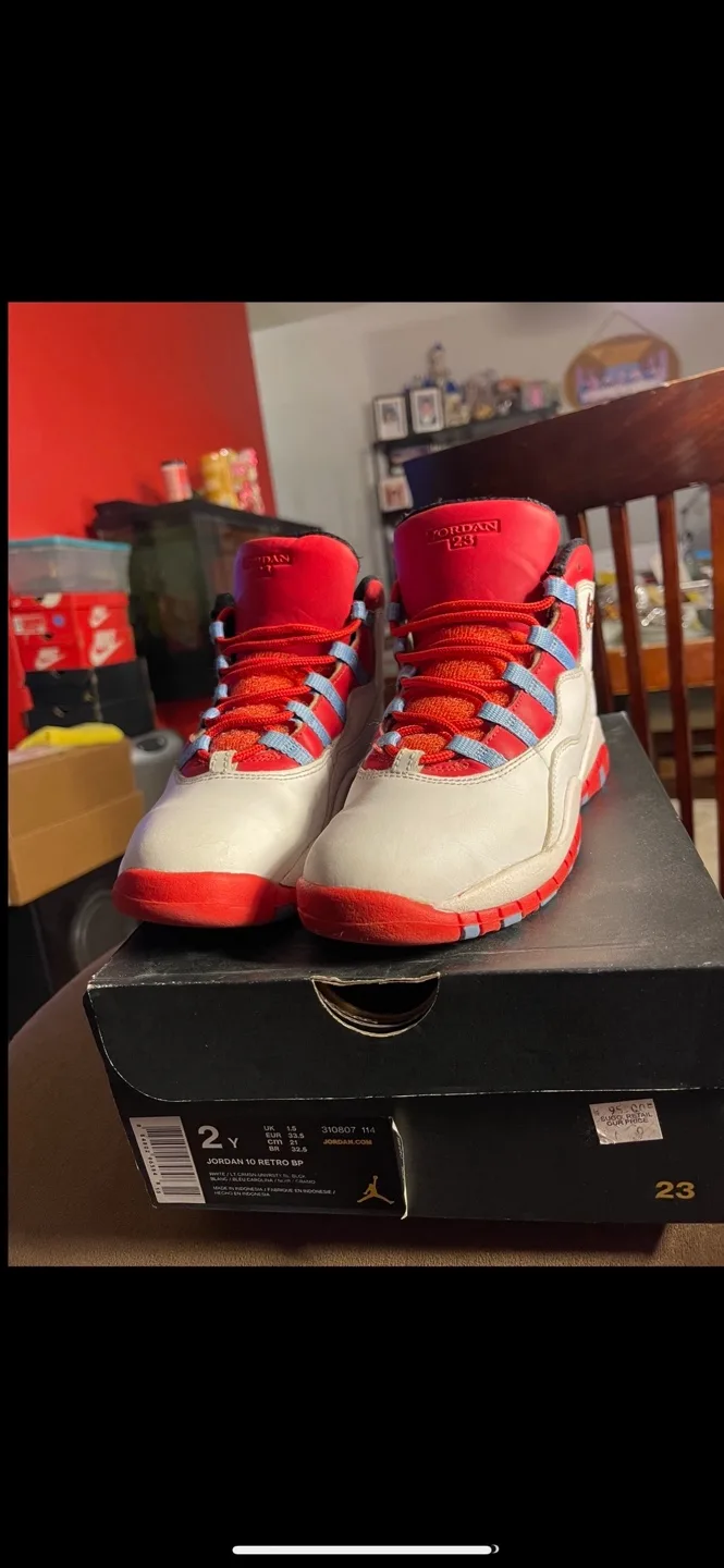 Air Jordan 10 Retro image indicator(2)
