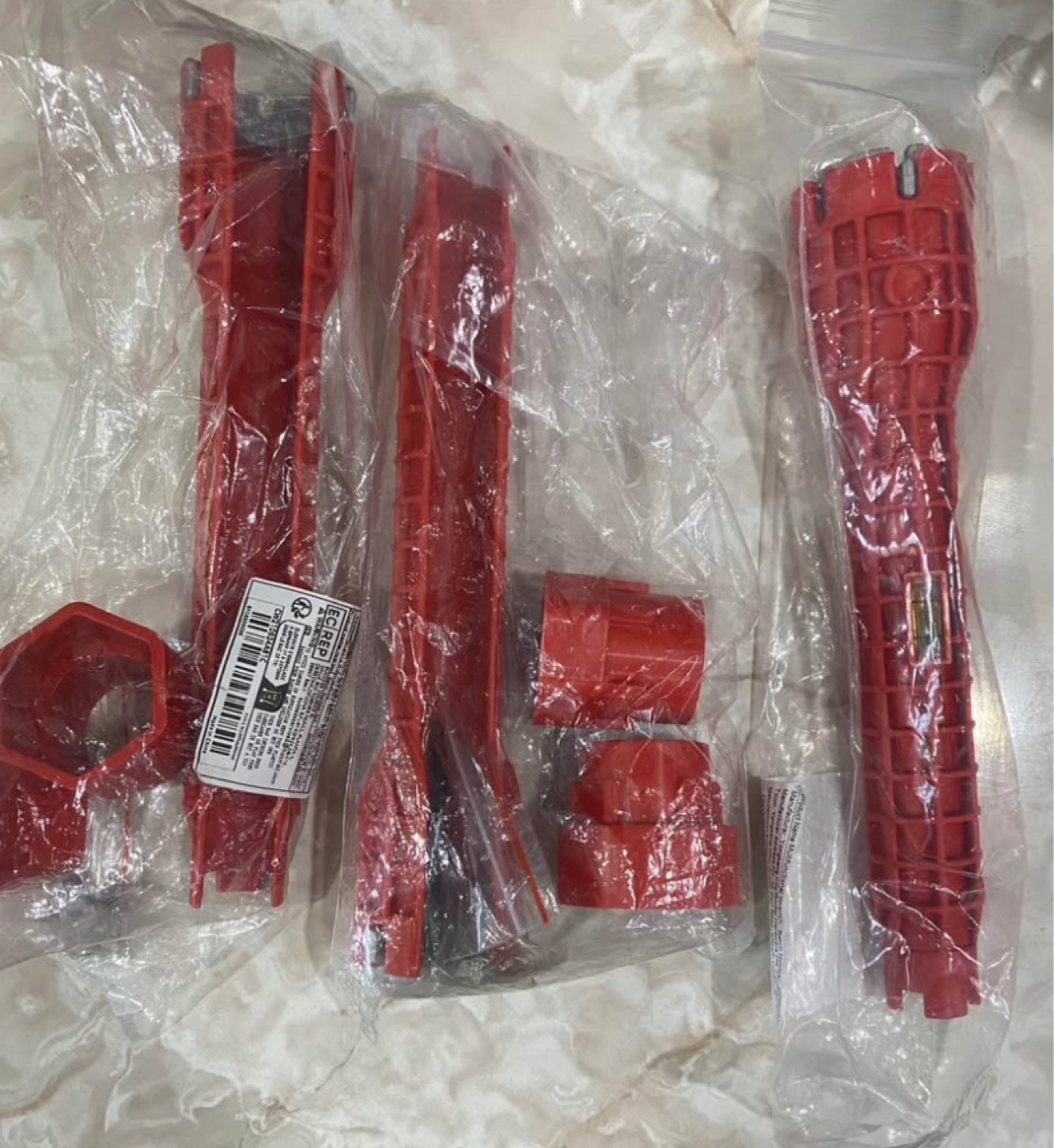 Red Plastic Pipe Wrench Set - photo 2