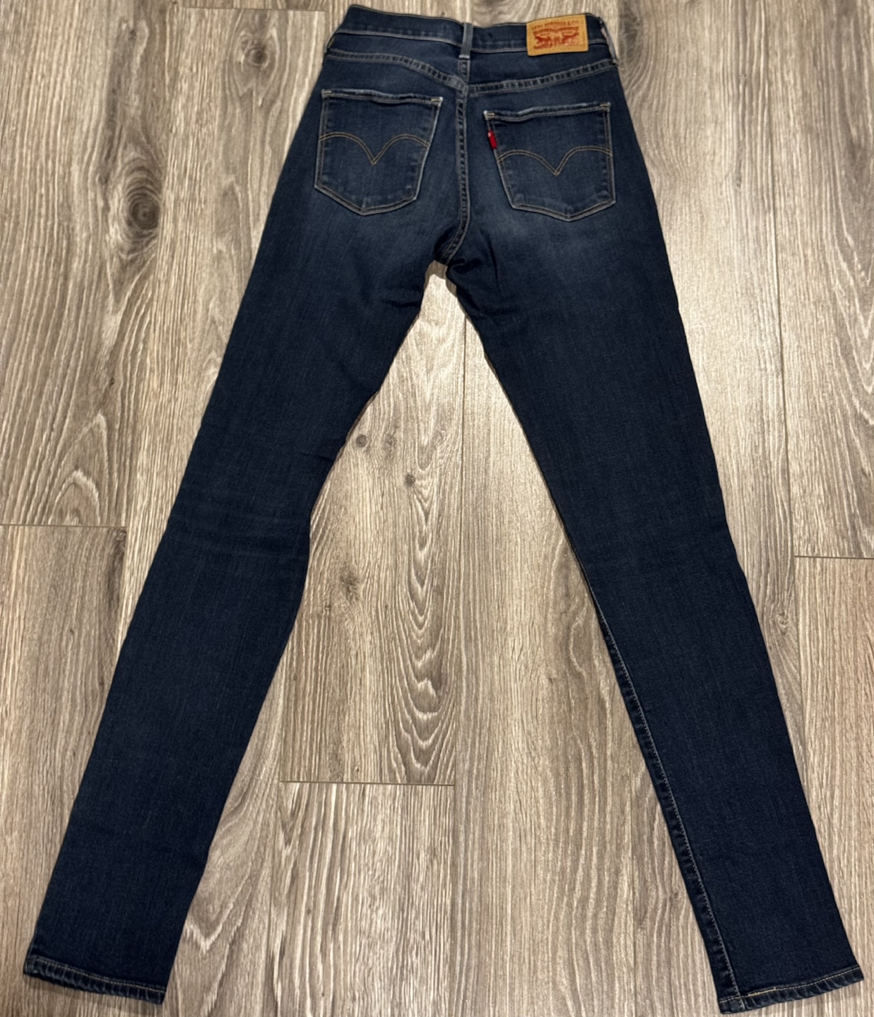 Levi's 311 Shaping Skinny Jeans - Size 25 - photo 4