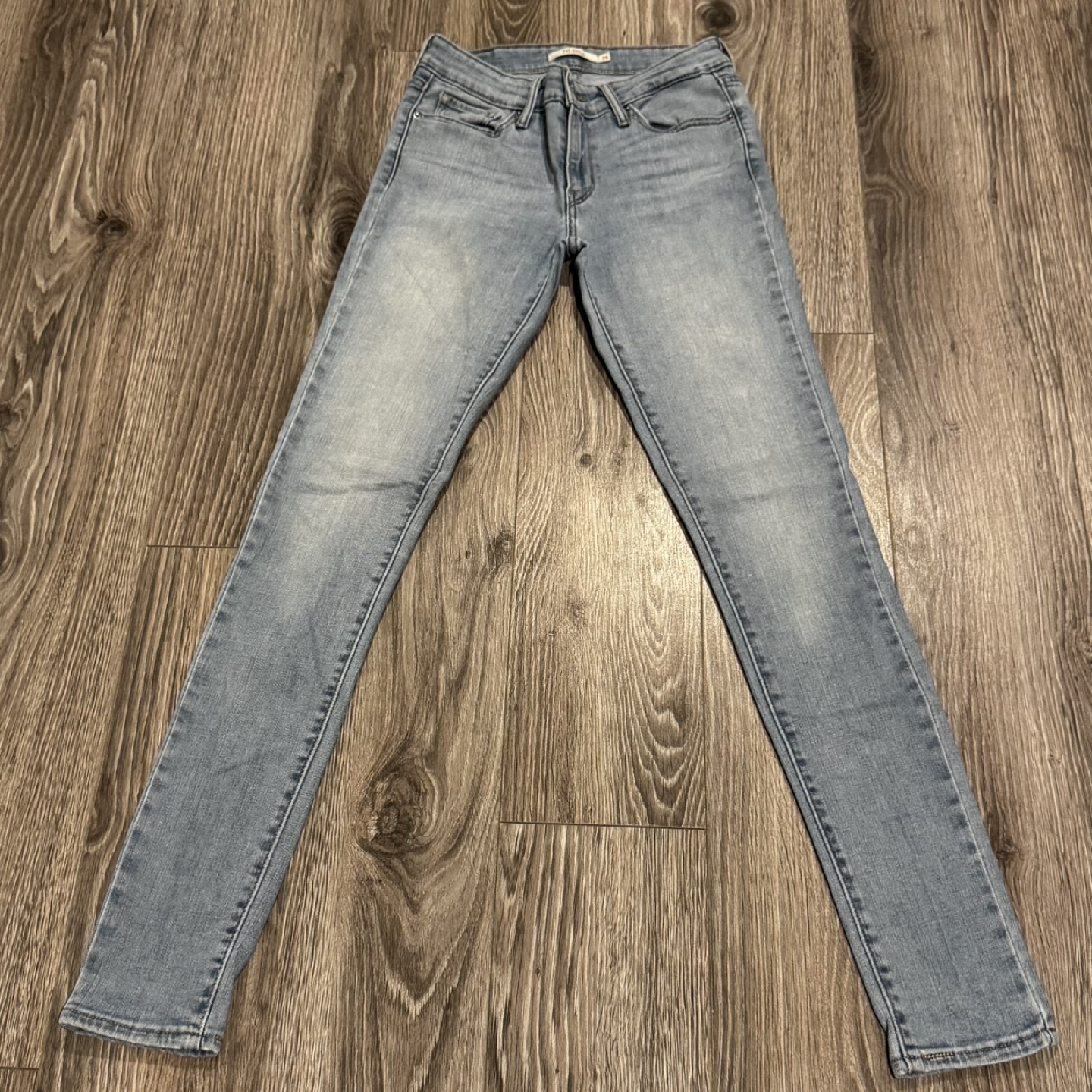 Levi's 711 Skinny Jeans - Size 26 - photo 3