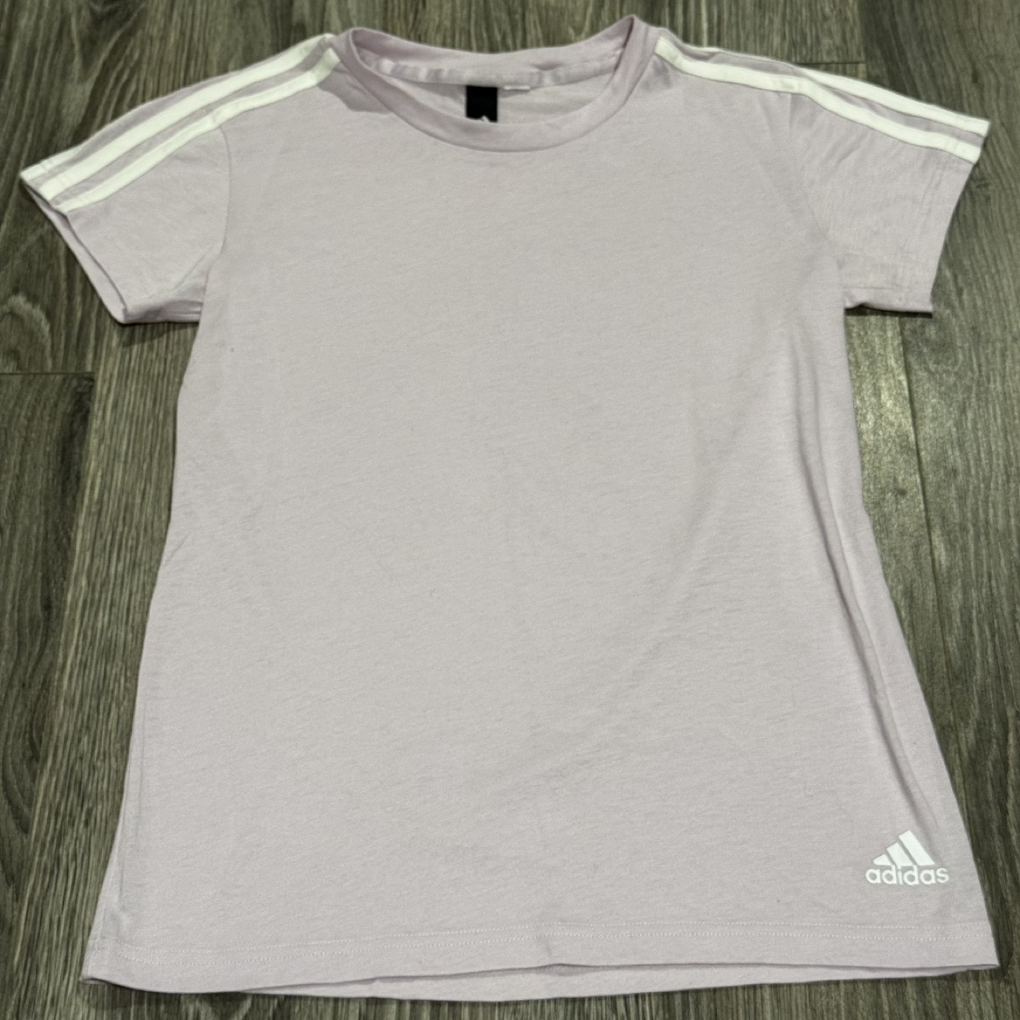 Lavender Adidas T-Shirt with White Stripes💚 - photo 2