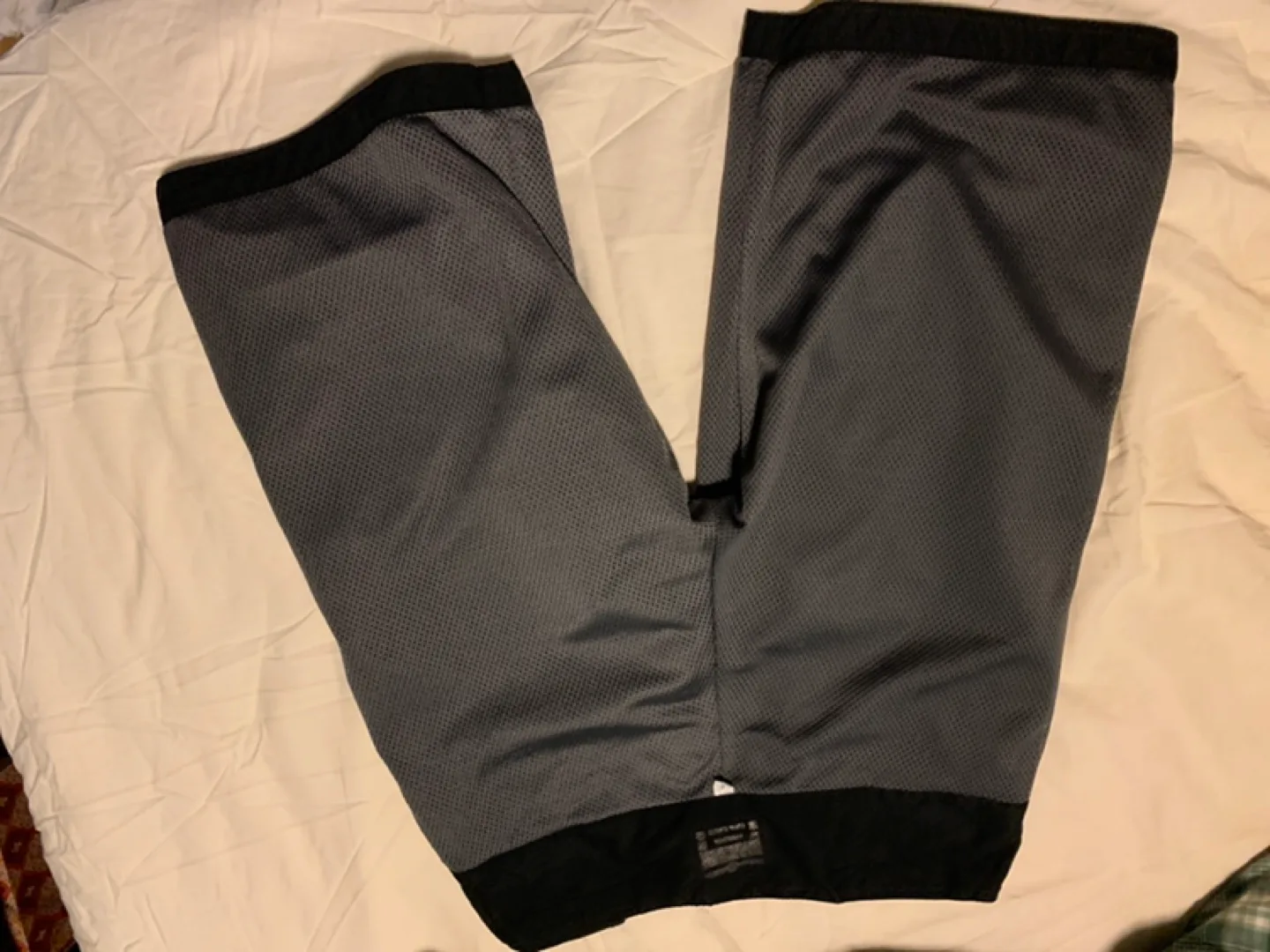 💚 Lululemon Black  Shorts image indicator(3)