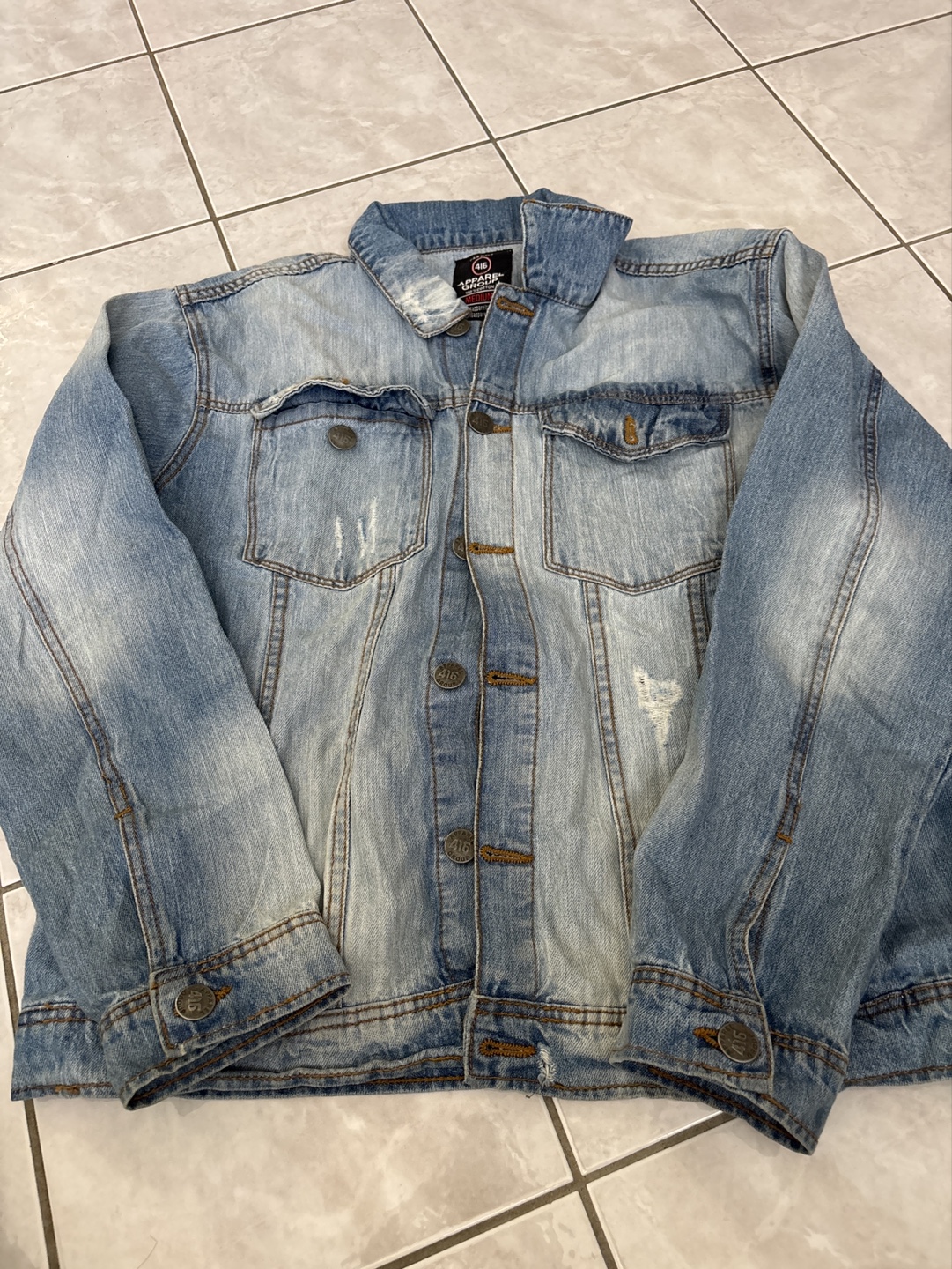 Men's Medium Light Wash Denim Jacket