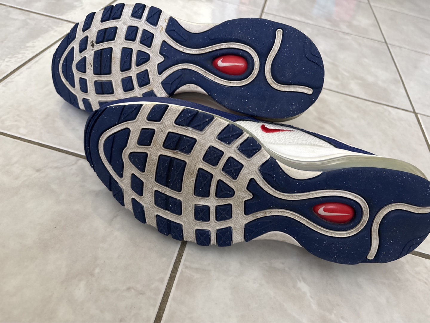 Nike Air Max 97 Youth Size 7 Sneakers - photo 5