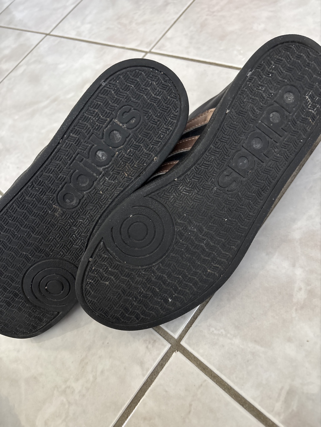 Adidas Girls' Black and Rose Gold Sneakers - Size 4 - photo 5