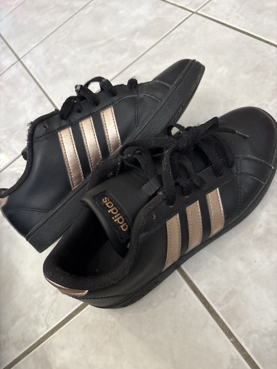 Adidas Girls' Black and Rose Gold Sneakers - Size 4 - photo 2