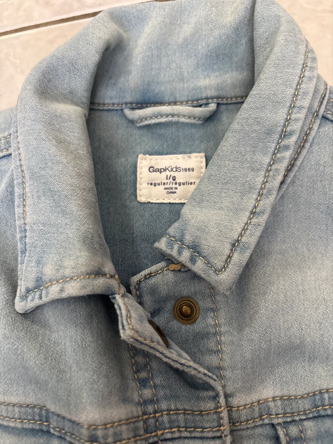 GapKids Light Wash Denim Jacket - Size 11/12 image indicator(2)