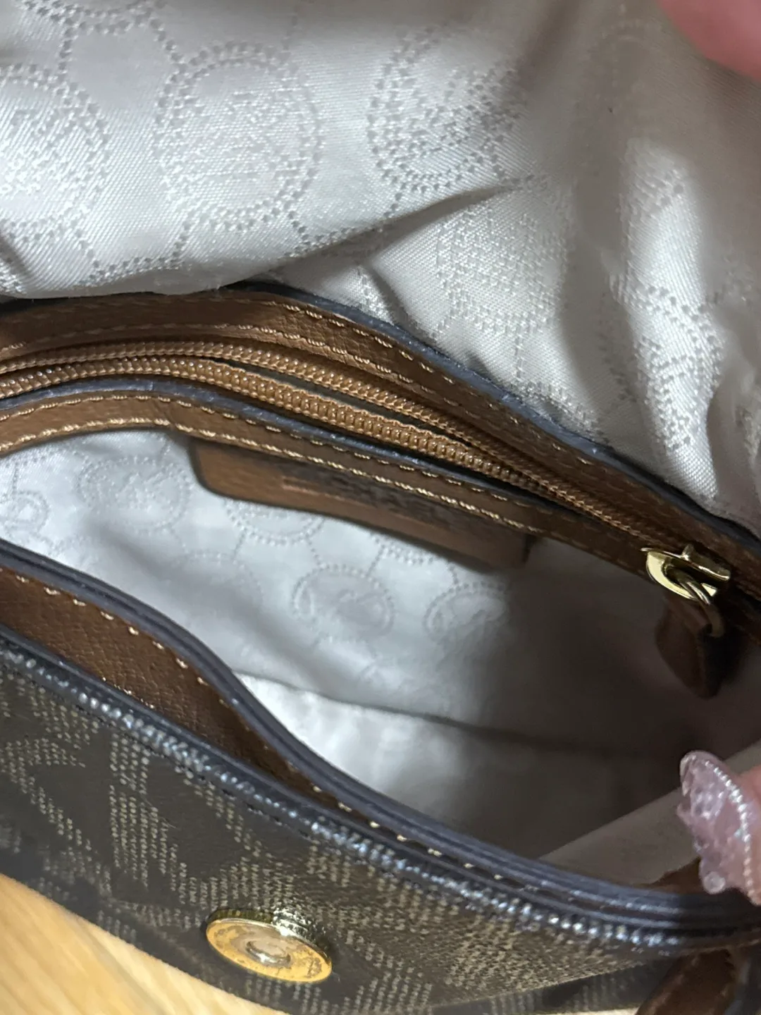 Michael Kors Brown Crossbody Bag image indicator(3)