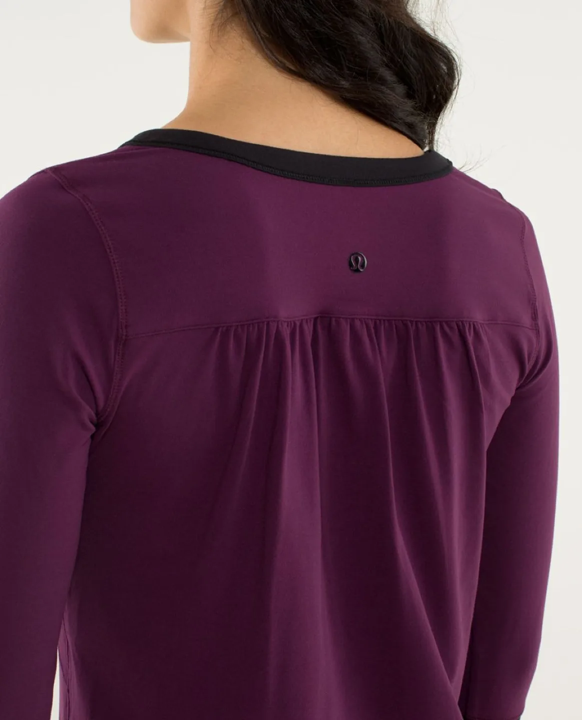 Lululemon 🍋 Urbanite Henley Long Sleeve Shirt - Plum/Black image indicator(4)