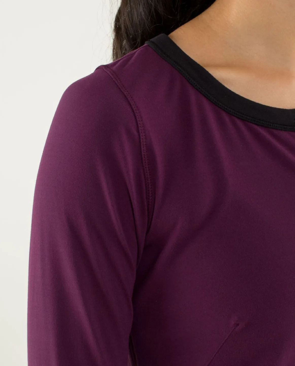 Lululemon 🍋 Urbanite Henley Long Sleeve Shirt - Plum/Black image indicator(6)