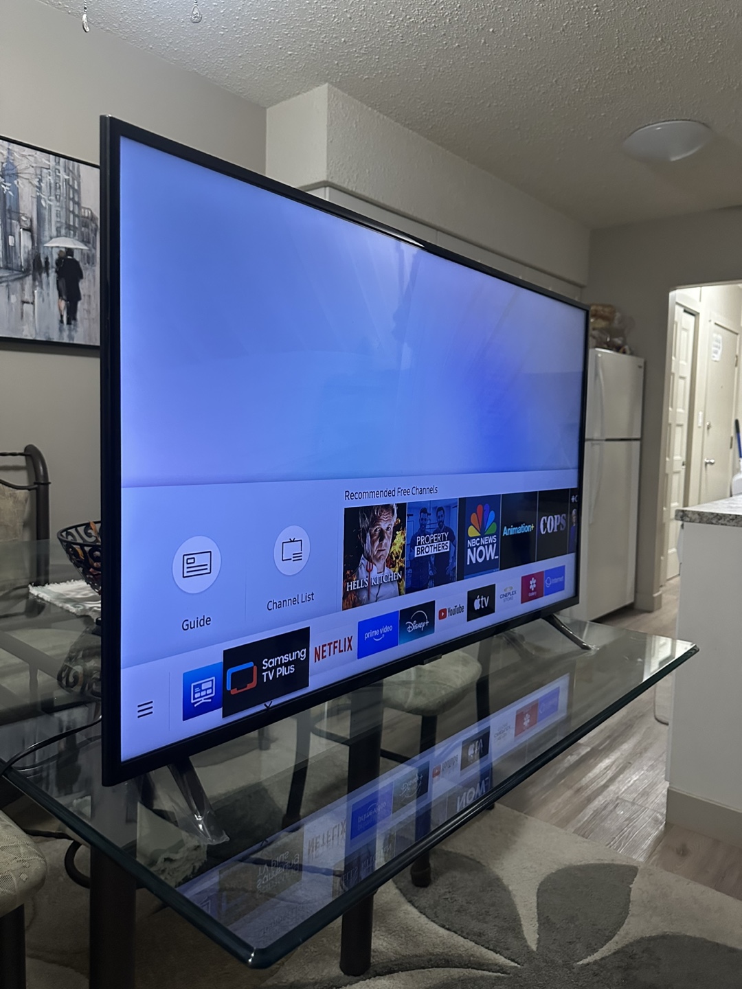 45-inch Samsung 4K smart TV in pristine condition—it’s flawless. - photo 5