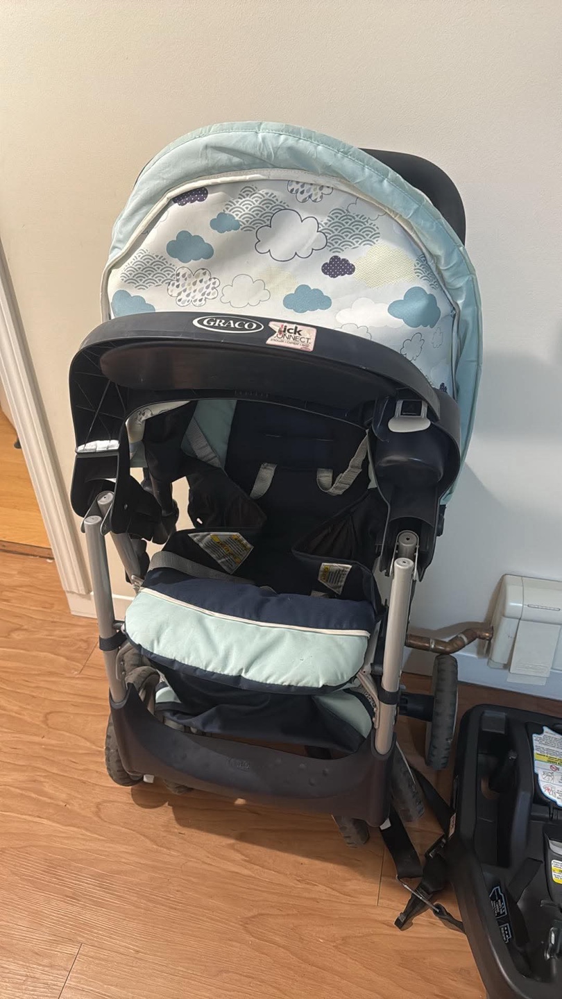 Graco SnugRide 35 Car Seat and Click Connect Stroller Set - photo 5