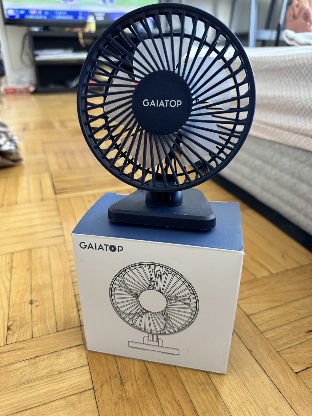 Gaiatop Clip-on USB Desk Fan - Portable Mini Fan - photo 2