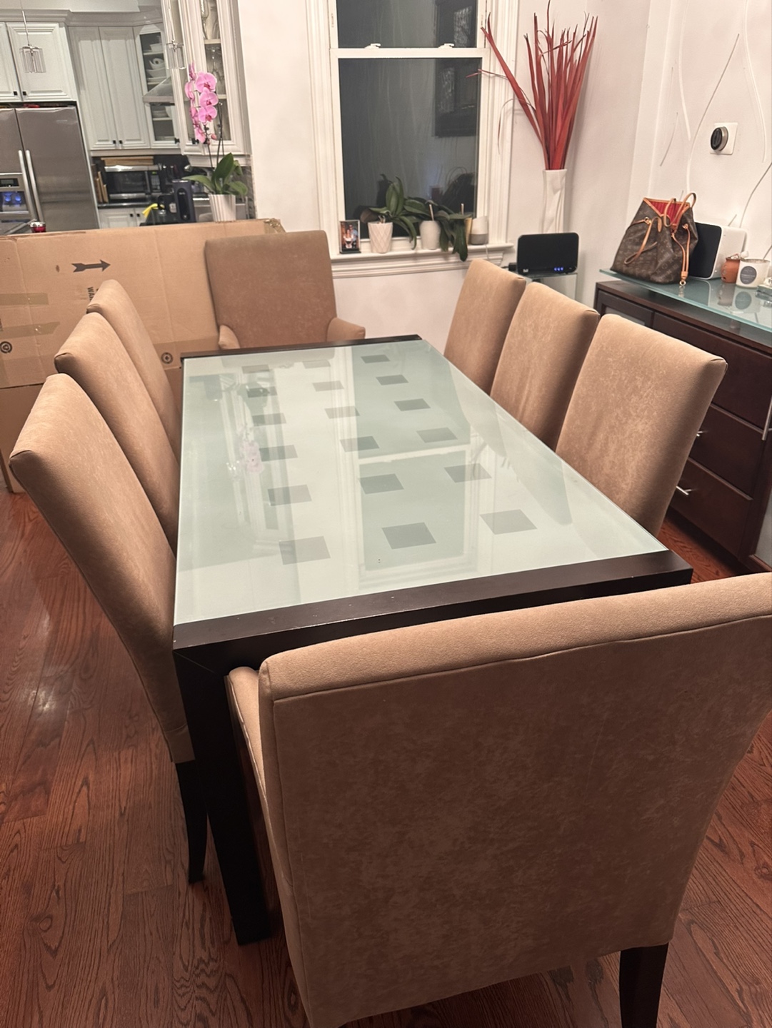 Modern Dining Table and Eight Chairs Set