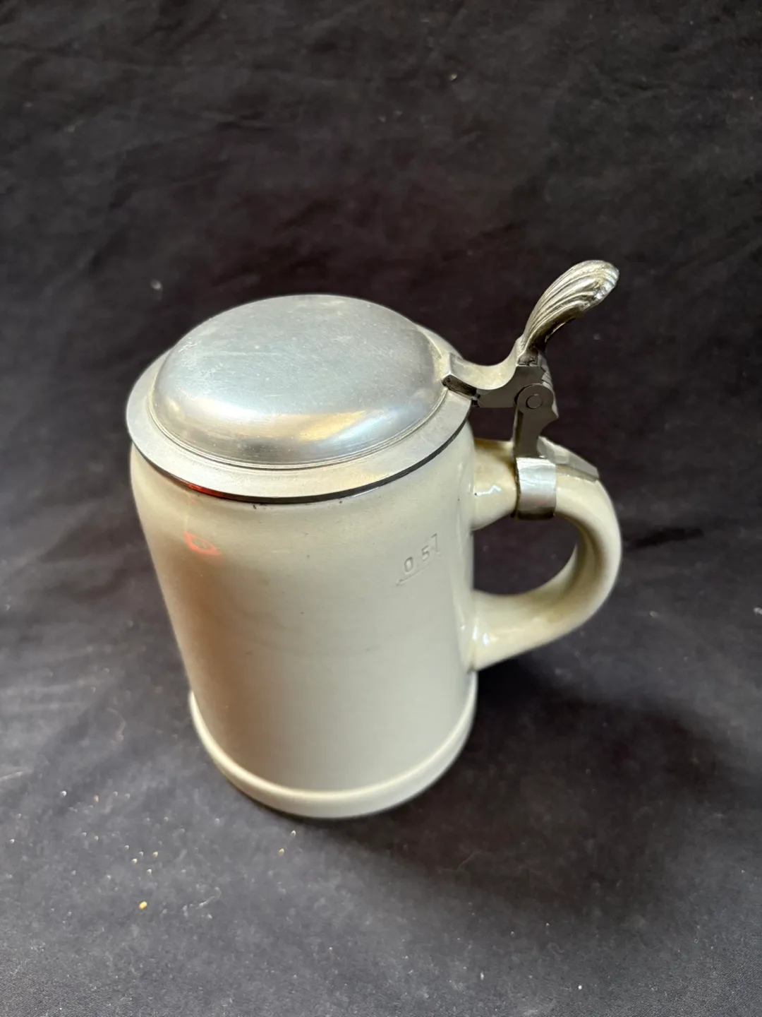Vintage German Beer Stein with Anchor Design image indicator(2)