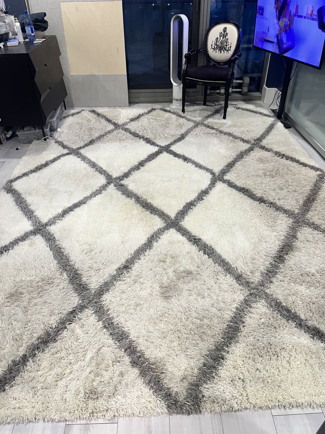 Free 10x13 rug