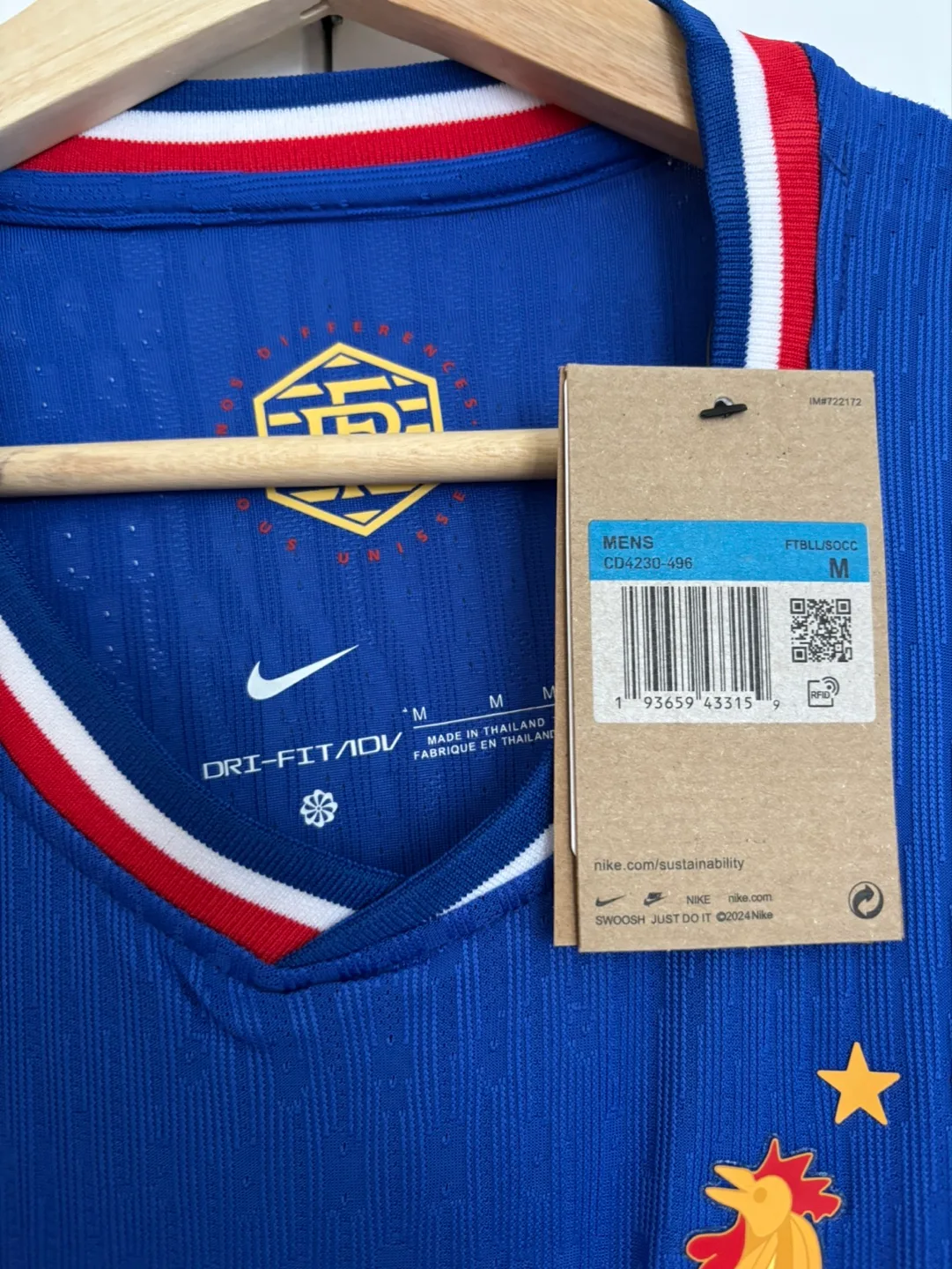 BNWT M France 24/25 Player Version Jersey image indicator(3)