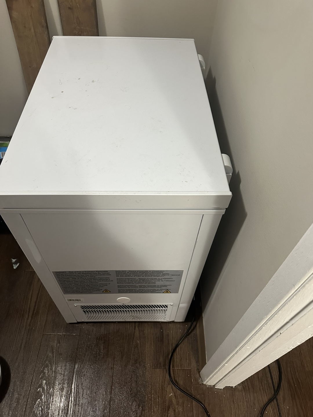 Arctic King Chest Freezer - photo 2