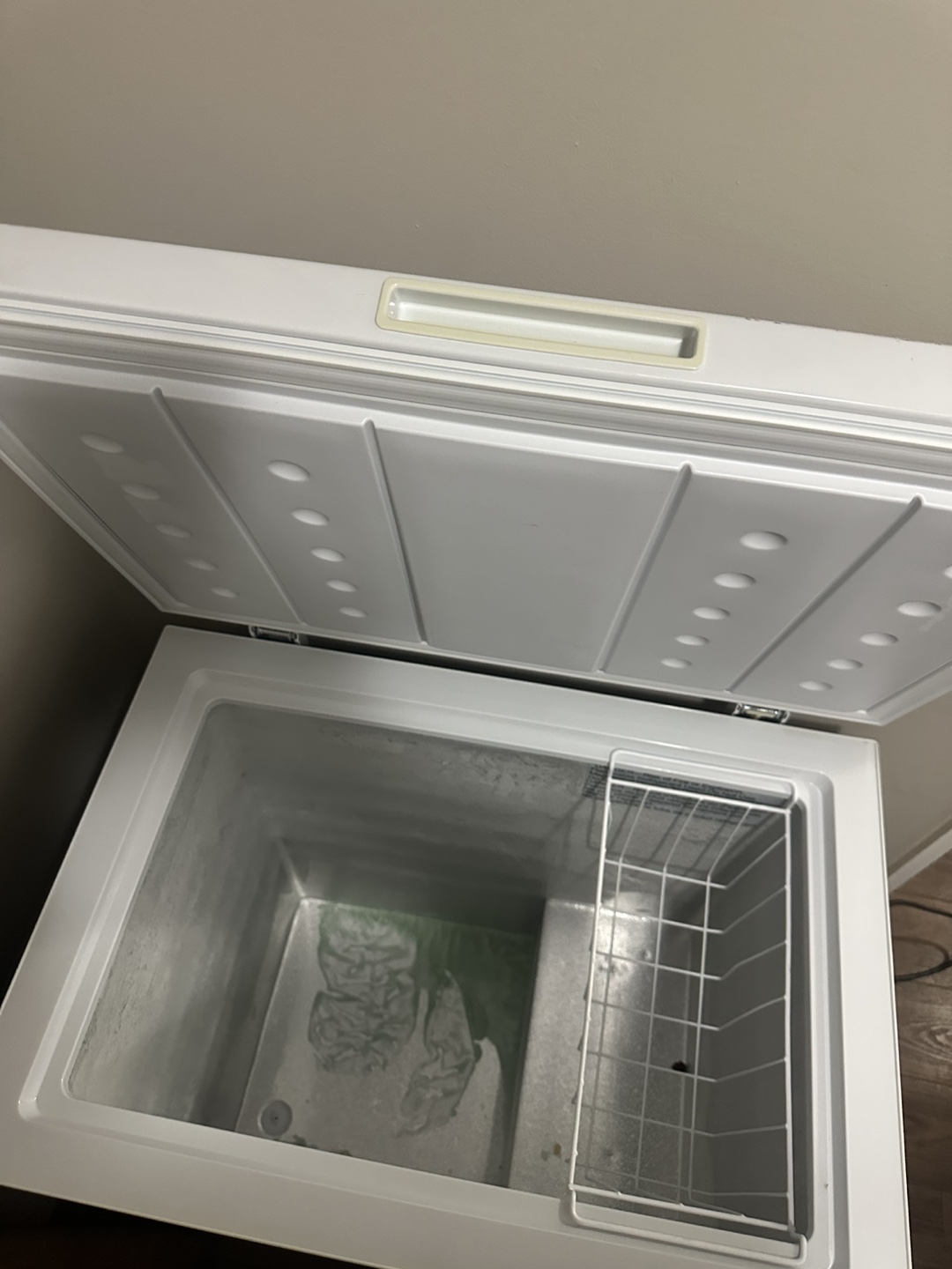 Arctic King Chest Freezer