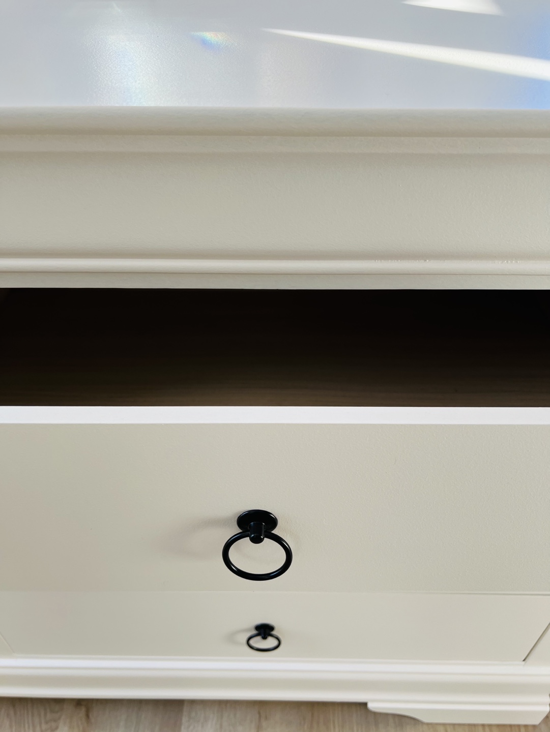 Elegant Dresser/Sideboard - photo 4