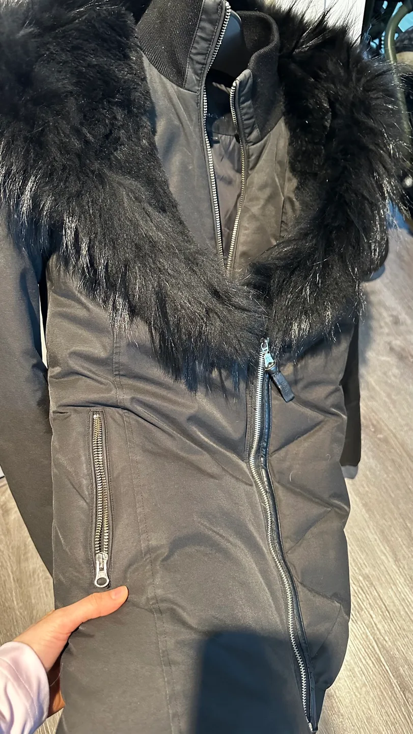 Mackage Black Fur-Trimmed Down-Filled Jacket - XXS/TP image indicator(3)