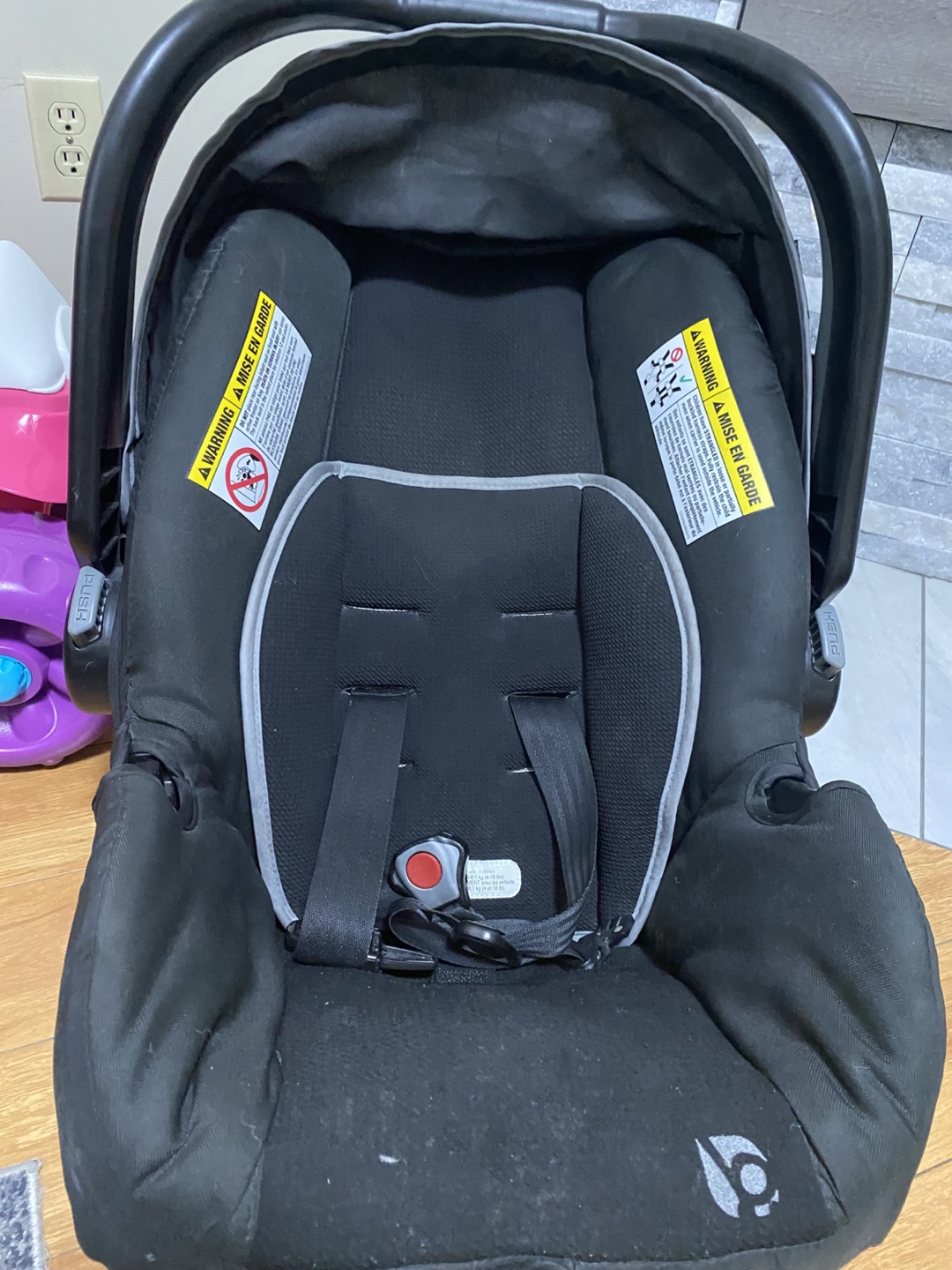 Baby Trend Snap-N-Go Infant Car Seat - photo 2
