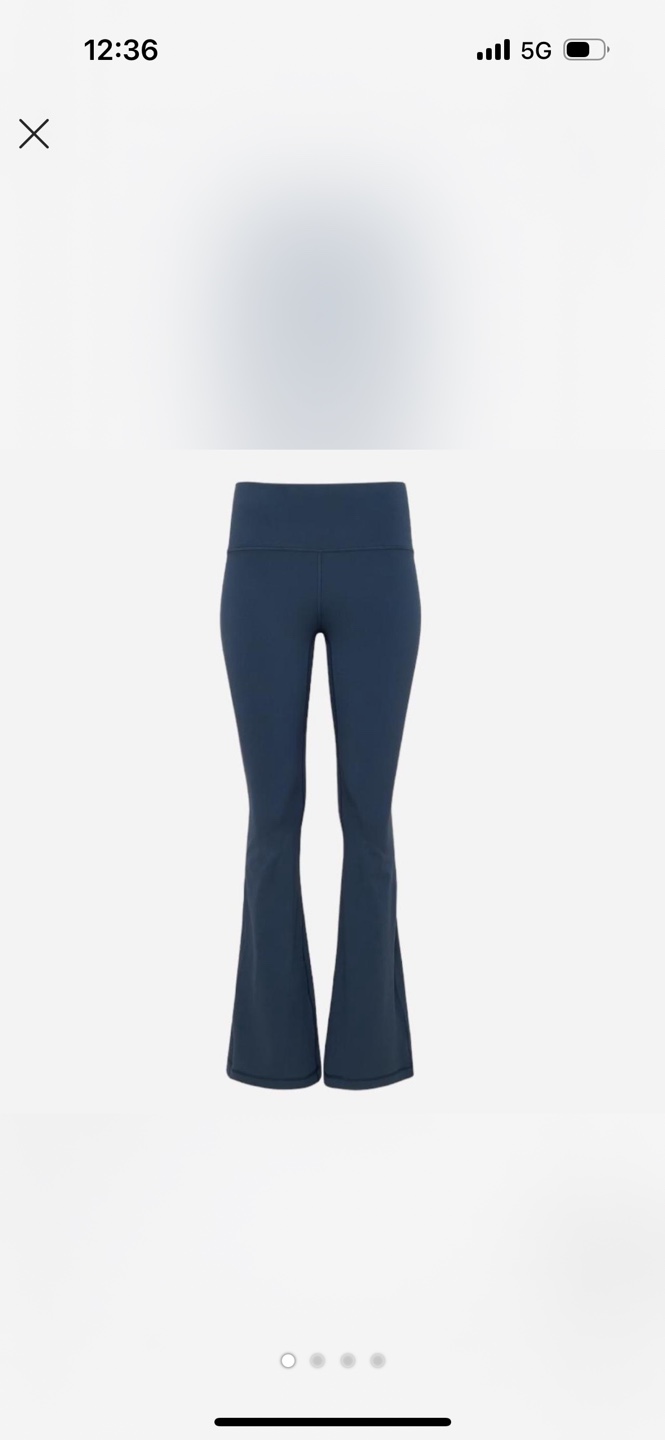 Aritzia TnAction flare leggings