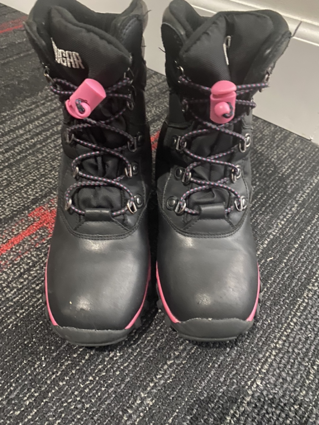 US 1 Cougar Black Pink Winter Boots